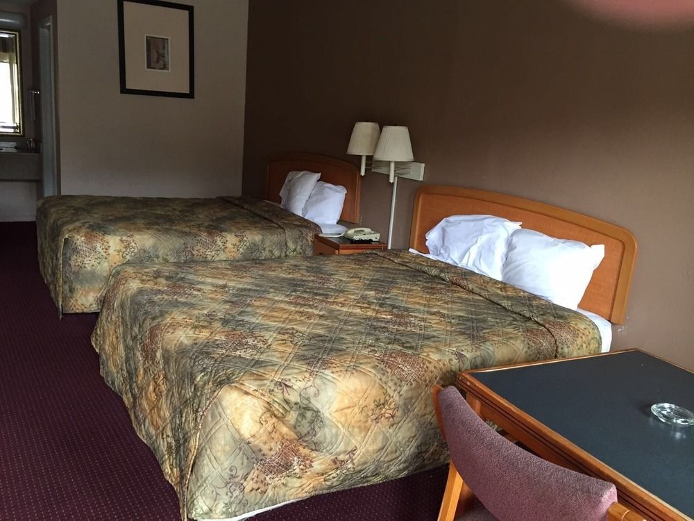 Econo Lodge Franklin Zewnętrze zdjęcie